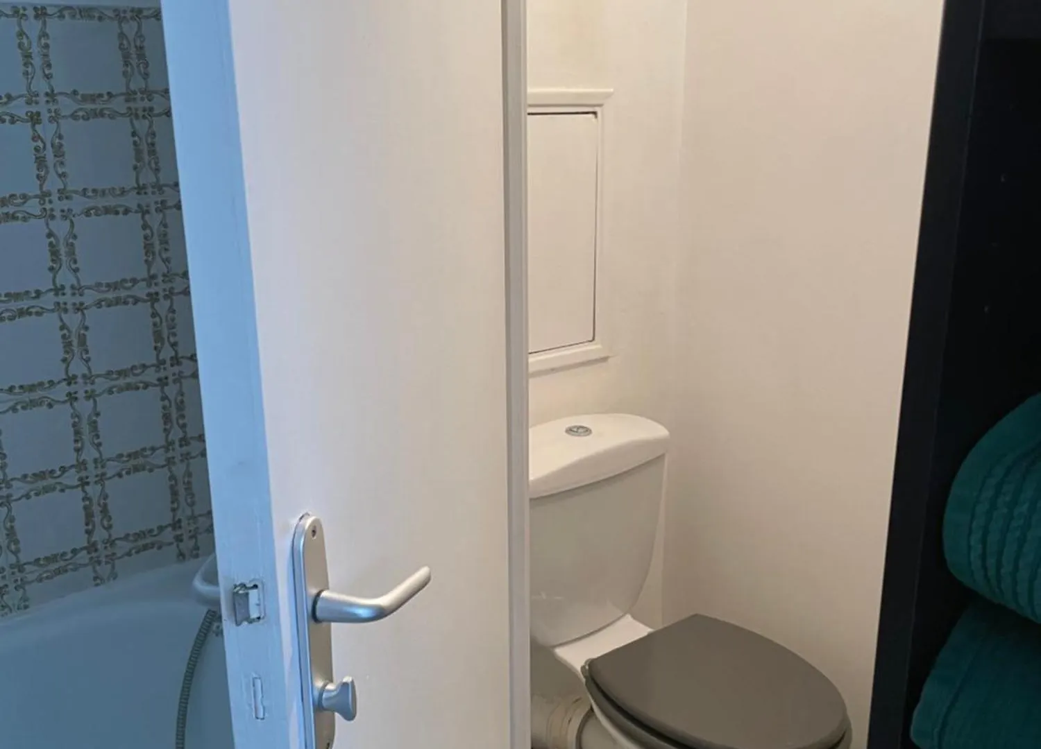 Petit Deux Pieces Avec Piscine Apartment Vallauris 0*,  France